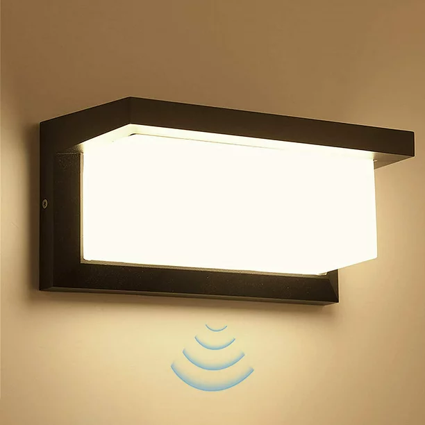 چراغ دیواری 18 واتی dolegur LED